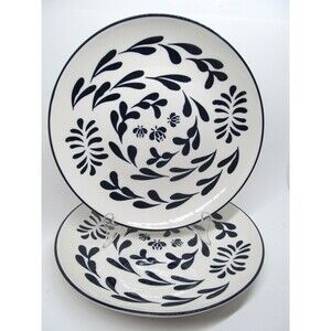 Orly Maison New York 10” Dinner Plates Navy & White Set of 2